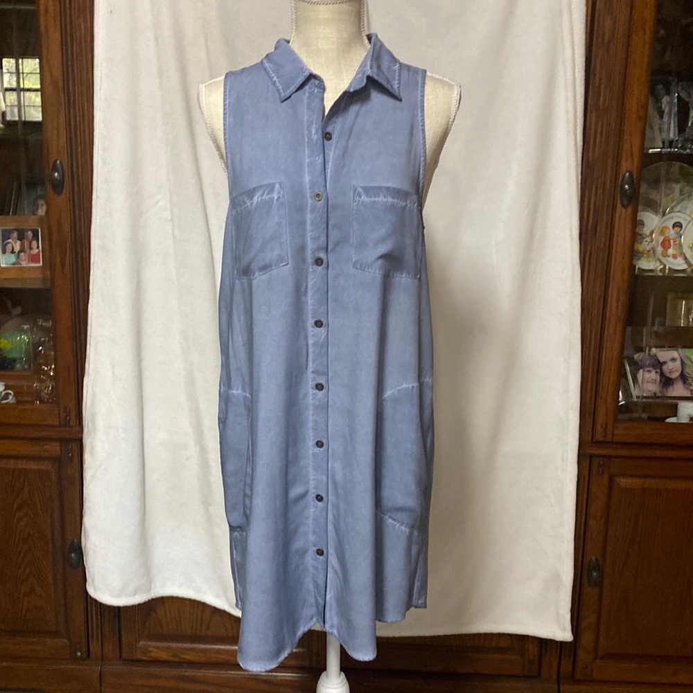 Size Small Rayon Dress